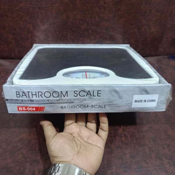 Mega 125 Kg Analog Bathroom Scale Right Side Mega 125 Kg Analog Bathroom Scale