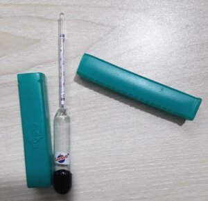 Cowbell Lactometer for Milk Purity Test