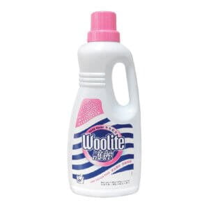 Woolite Fabric Hand Wash 1 Ltr Liquid Detergent